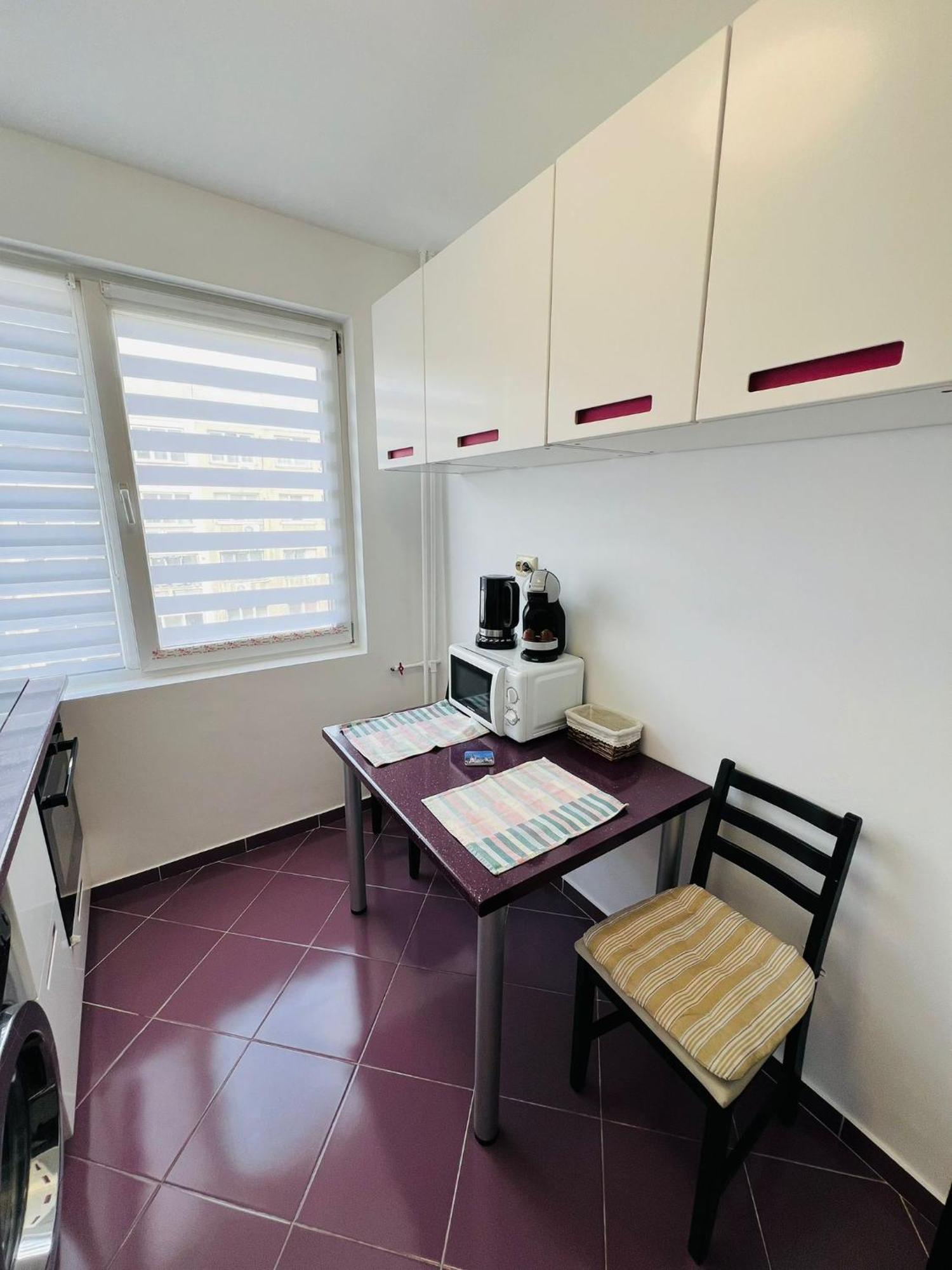 Апартаменты Apartament Naty Бухарест Экстерьер фото