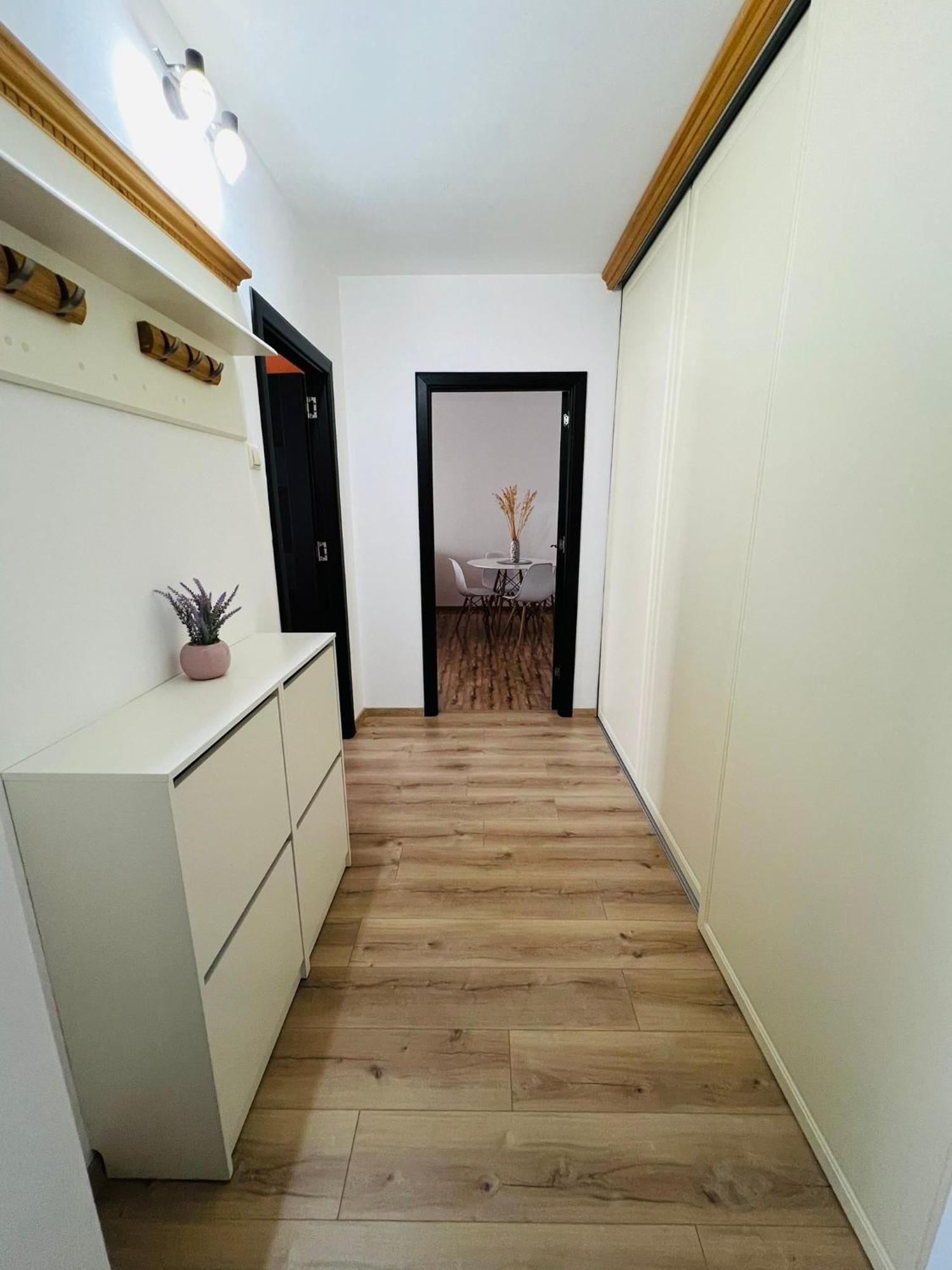 Апартаменты Apartament Naty Бухарест Экстерьер фото